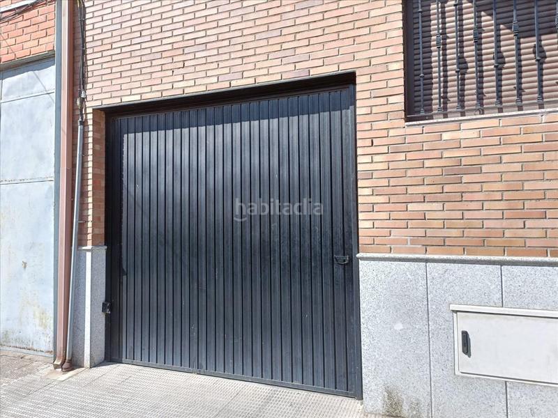 Foto 2fa89be7-74b5-4d6d-800c-e9189de525af. Aparcament cotxe a Fuensalida