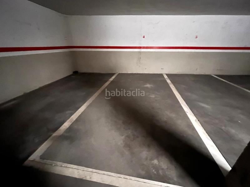 Foto 4b0915b5-850e-44bf-9abc-ec3004c31a4f. Parking coche en Bargas