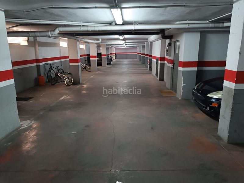 Foto 4e9b2b7b-750b-4ba7-a6e8-80b2a00be425. Aparcament cotxe a Almansa