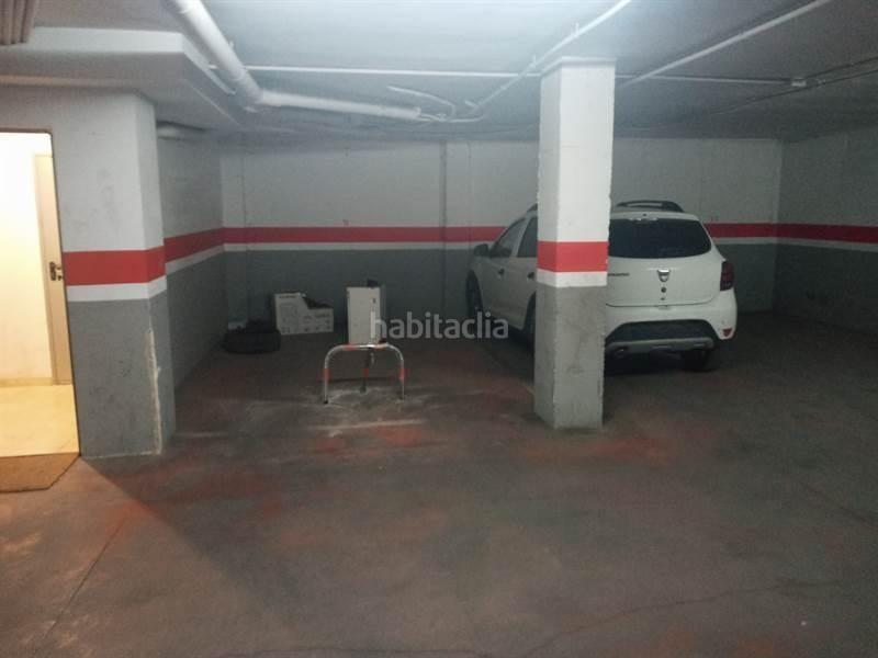 Foto e5958f43-40d6-4def-99a9-17d84b057d12. Parking coche en Almansa