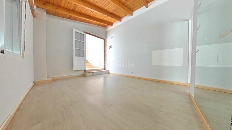 Foto b4aa56a4-02ef-4de1-981d-a69b4b0f60a5. Local comercial a Centro - Ayuntamiento Santander