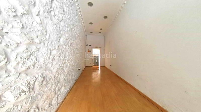Foto cdb7e7d4-1a30-4c36-b659-94a307ee8ee1. Local comercial a Centro - Ayuntamiento Santander