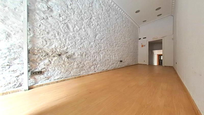 Foto e2f6624b-d6dc-4952-95b8-97b55ed515cb. Local comercial a Centro - Ayuntamiento Santander
