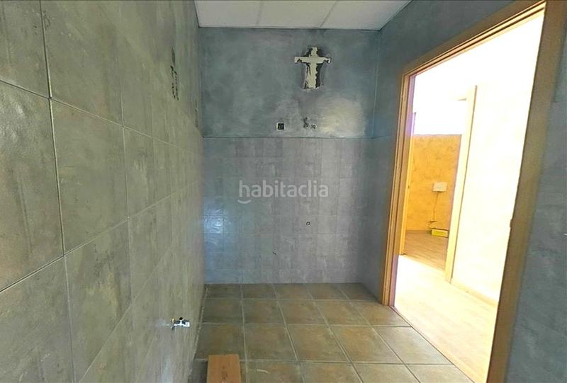 Foto 76101734-6203-4344-9038-6f80cfb7178a. Local comercial a Juan de la Cierva Getafe