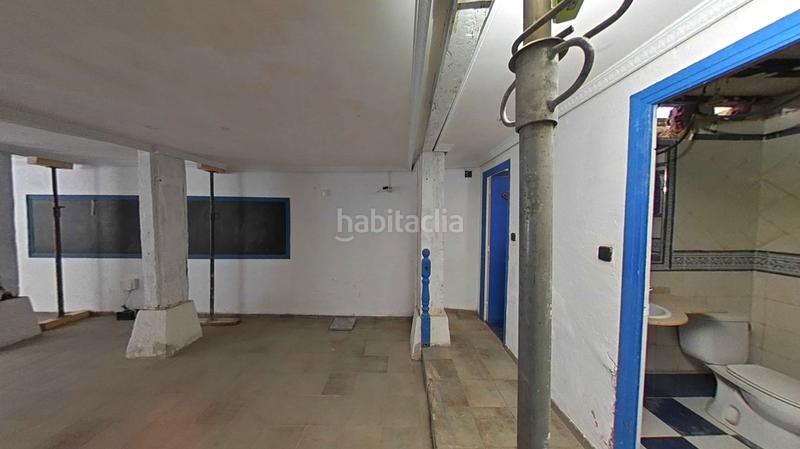 Foto 7d7aa70a-7065-41e2-9d6a-1ecd168f267a. Local comercial a Centro - Ayuntamiento Santander