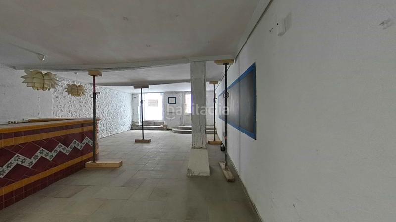 Foto a0196cb8-d427-45b4-814a-b05449e523c0. Local comercial a Centro - Ayuntamiento Santander