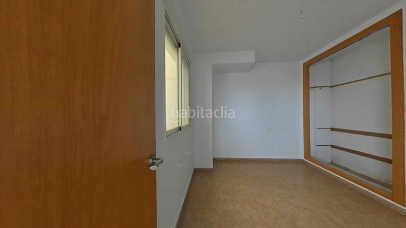 Foto ac199f32-fc7d-444b-a650-16ae8a443901. Casa con parcheggio in Hellín