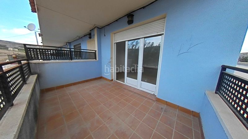 Foto 4af6da0b-f37b-40e7-8a31-c4227b5a02ee. Maison avec parking dans Hellín