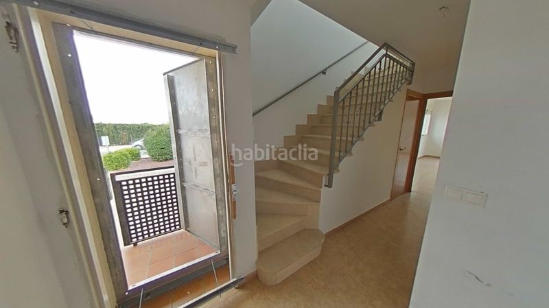 Foto ed19a7ab-cf63-4842-bd8c-7e41d5bb5806. Maison avec parking dans Hellín