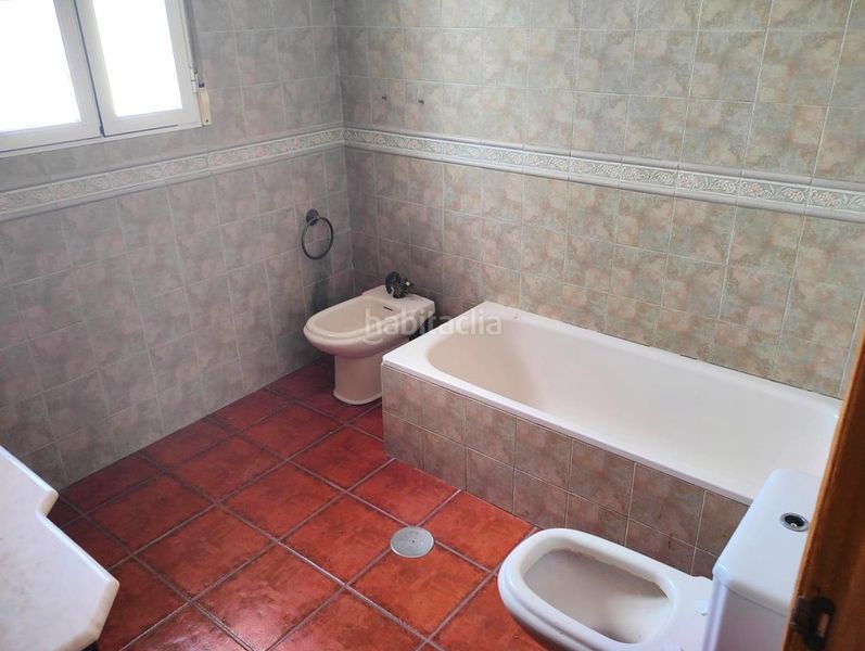Foto a664ef11-8347-43e0-848e-4e115d06aee7. Casa amb aparcament a Sonseca