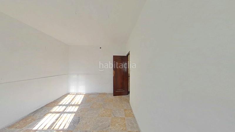 Foto 082e8b85-5100-4e28-a038-d35c8d91ae66. Casa adossada amb aparcament a Arrayanes Linares