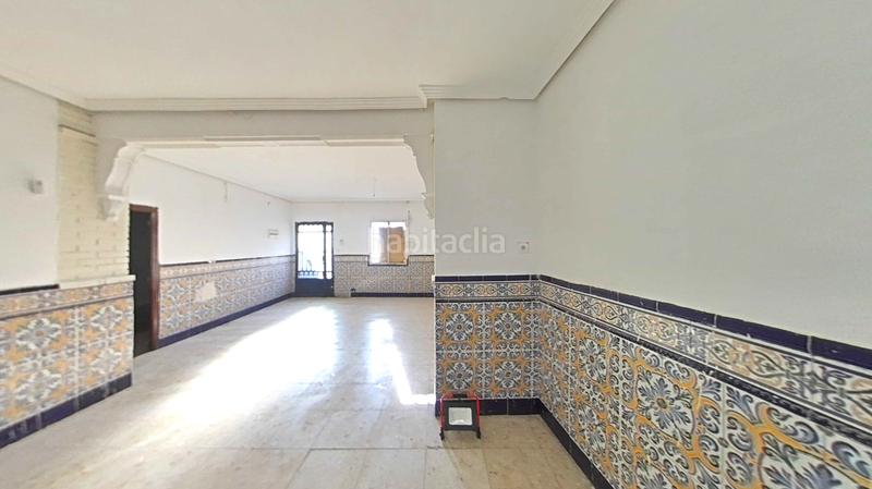 Foto 0c130d96-1232-41cc-a782-7b58100d8d0e. Casa adossada amb aparcament a Arrayanes Linares