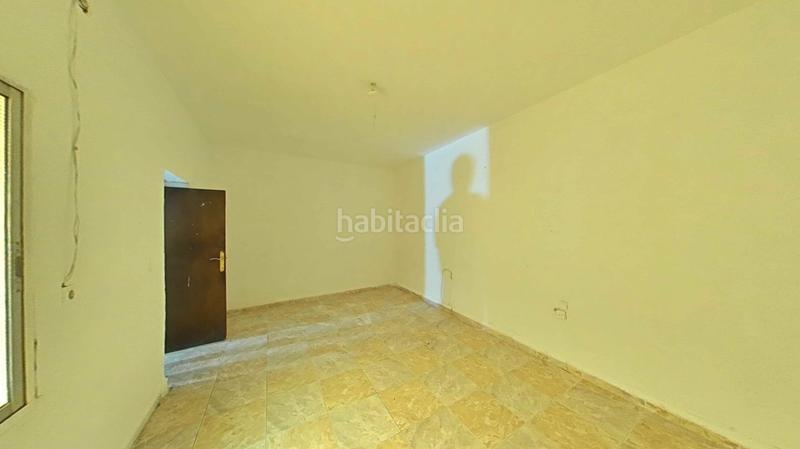 Foto 5e9635f7-ea11-43c6-a2bc-4e9d2c4cbe9a. Casa adossada amb aparcament a Arrayanes Linares