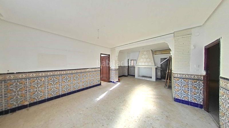 Foto d16900bd-e64e-4416-9967-a9b8f2f72816. Casa adossada amb aparcament a Arrayanes Linares