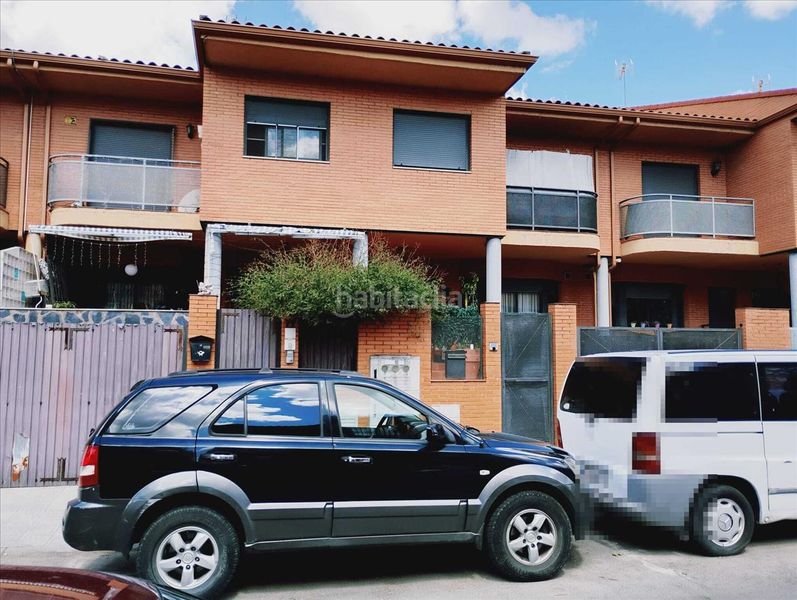 Foto e0b831db-66f4-4793-ba73-2f2a0b0d24f4. Casa a Los Robles Seseña
