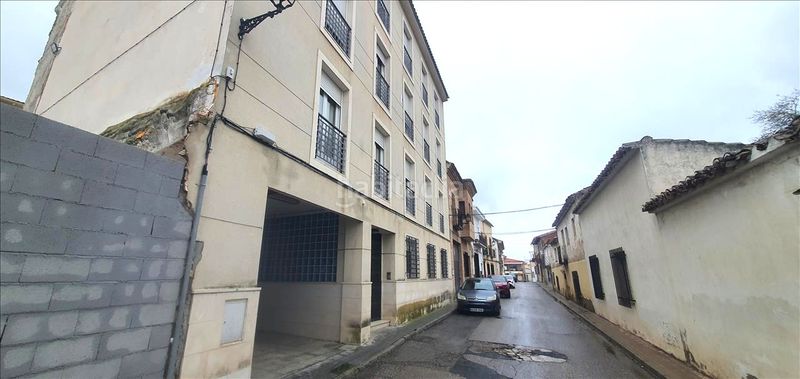 Foto d85d76e7-fce4-423c-9c12-2e3627a95c4a. Piso en Centro Ocaña