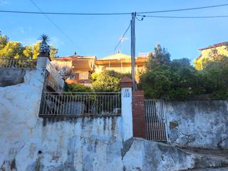 Casa  Olesa de bonesvalls