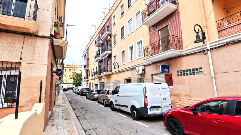 Foto 1024915a-7f08-483a-832b-64ab10b39b89. Appartement dans Aldaia