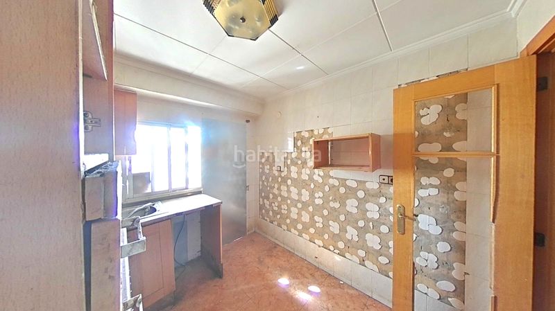 Foto 9ef26fe8-ec2e-405a-a401-89a0bab945bd. Pis a Alaquàs