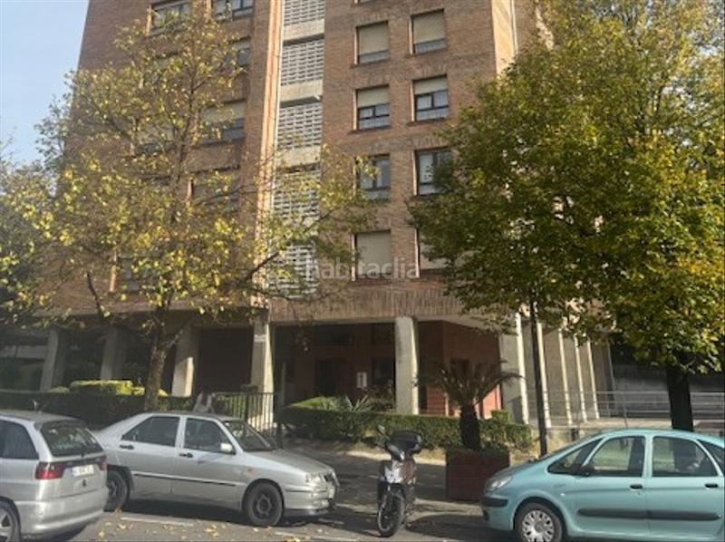 Foto 2818495f-cda4-4bbe-b799-086528e17019. Appartamento in Txurdinaga Bilbao