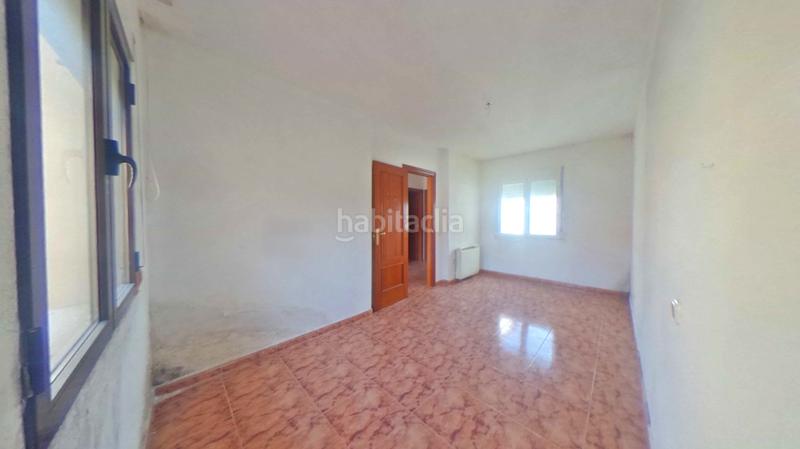 Foto 3a3af7c8-e3a6-4136-9ae7-5346dbc56acb. Casa adosada en Yébenes (Los)
