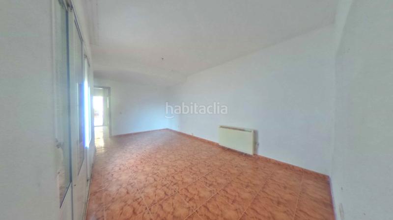 Foto 7a94944d-5abe-4c9b-9dfd-dacd4c5a904d. Casa adosada en Yébenes (Los)