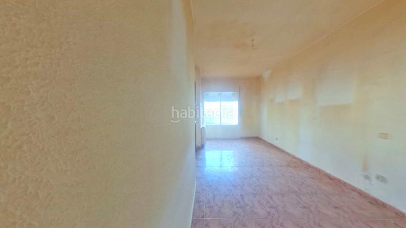 Foto b8f5097e-1856-4f55-953f-420e1c4b8887. Casa adosada en Yébenes (Los)