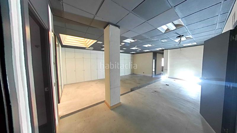 Foto 05555a03-f5a4-427b-8997-170fedde5200. Local comercial a Parque San Francisco - Uría Oviedo