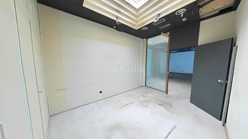 Foto da7ce68b-e33c-4f0d-b58f-eff7eb7d83a4. Local commercial dans Parque San Francisco - Uría Oviedo