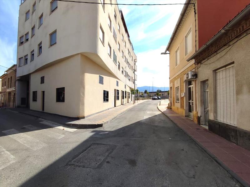 Foto 3e6ed6dc-c806-4a4a-8685-ff4194d8f558. Parking coche en El Palmar Murcia