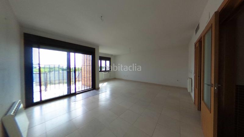 Foto 743ce6c7-4c04-468a-b03d-cf632fdf6377. Casa con parcheggio in Ventas de Retamosa (Las)