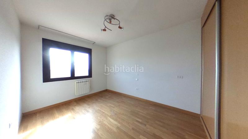 Foto fc157961-861f-42a4-86f9-ea28f06b6cec. Casa con parcheggio in Ventas de Retamosa (Las)