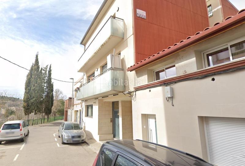 Foto e2f9f59e-3c54-4cd2-b477-3b0da7a4faca. Aparcament cotxe a Poble Sec Sant Quirze del Vallès