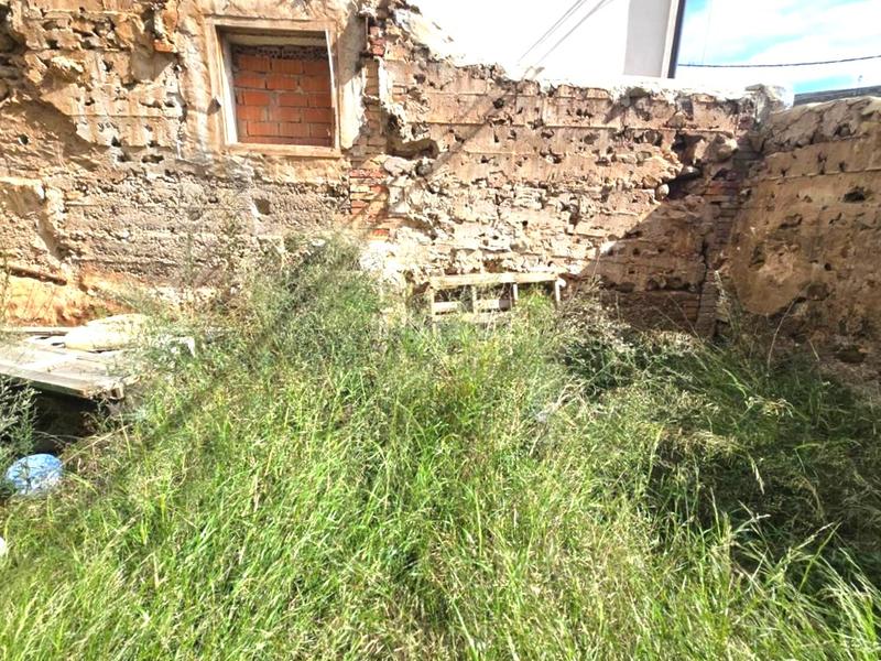 Foto ec694784-4b88-4ae1-8eac-6c4c128bbc5e. Terreno residenziale in Nalda