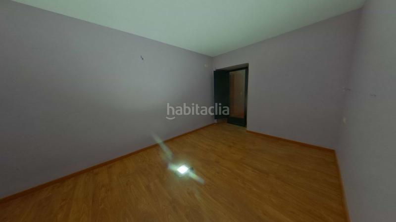Foto f3153739-b8c9-483e-b458-eee944f30484. Edifici a Baños de Montemayor