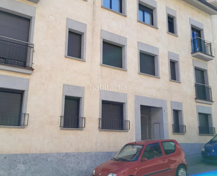 Foto c5cddaa7-af85-427f-9579-014e483e079d. Bureau dans Gironella