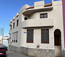 Casa adossada  Ahoren