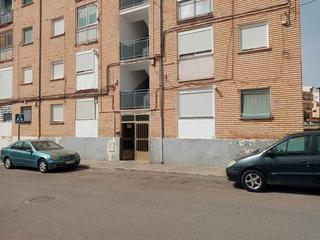 Flat  Artemio precioso