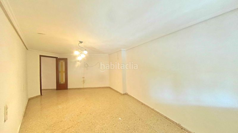 Foto 523a9507-bf0f-4117-a79f-74fc39f7f2e1. Pis a Quart de Poblet