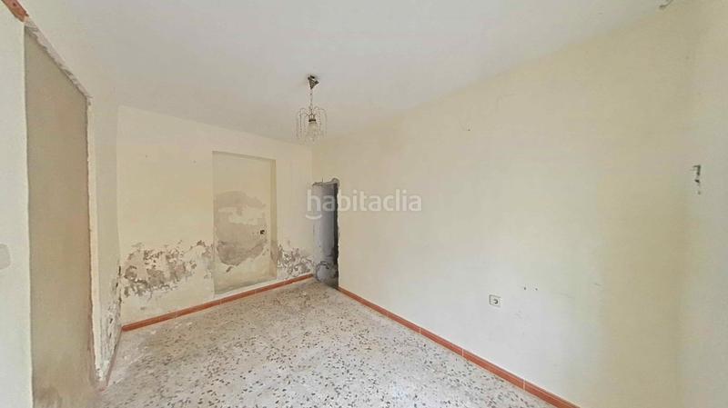 Foto 111993b4-e185-469e-bdad-df21b638b054. Casa adosada en Tobarra