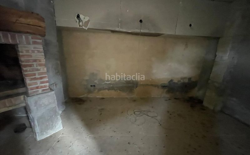 Foto 90a5a6b8-4786-481e-bc54-55332c076933. Casa adossada a Valde - Ucieza