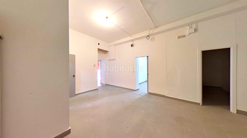 Foto 51fb65b2-a421-4a35-9eb2-ea44ecf6aa25. Local comercial a Can Rull Sabadell