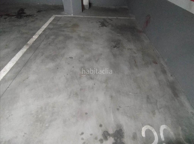 Foto b093bd56-5ca1-4e3d-a016-9c6a5e8194c1. Parking voiture dans Valdepelayo-Montepinos-Arroyo Culebro Leganés