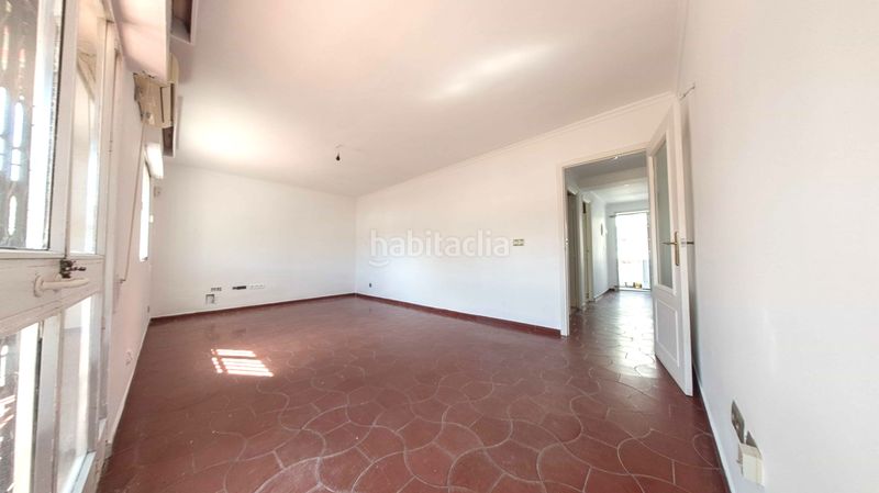 Foto 4ed8fdac-b2b0-4639-aa7e-40eabfeed54b. Pis a Centro Torre del Mar