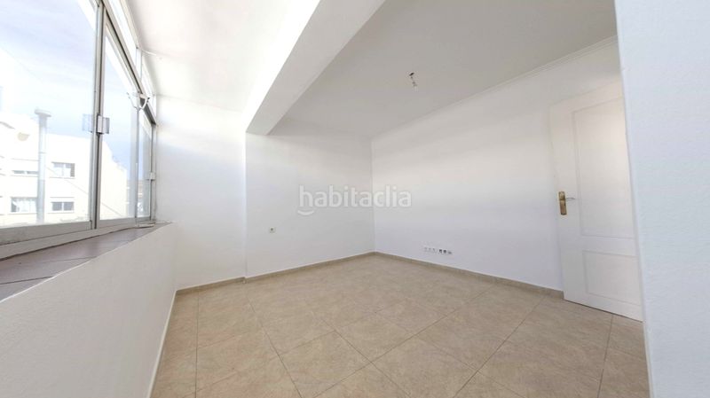 Foto 9c2f95d4-672b-409d-82ef-37d6dbfc6087. Pis a Centro Torre del Mar