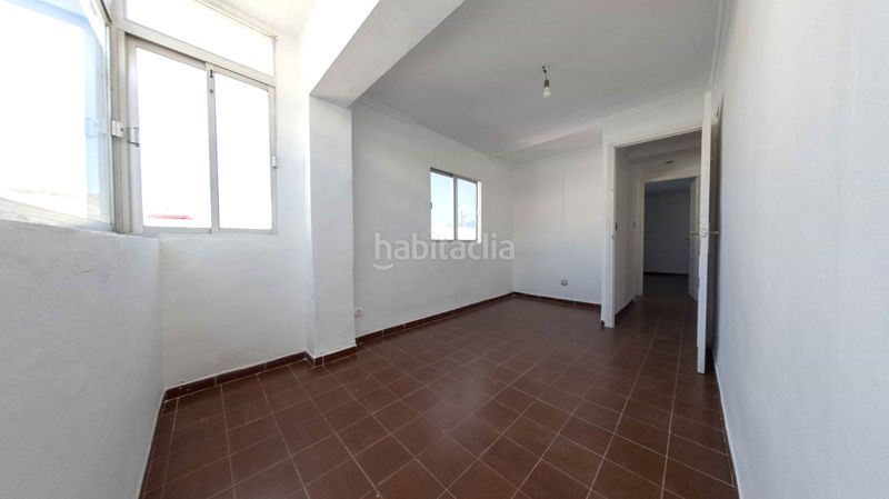 Foto e2f957b9-b5fd-42af-8e8a-e8d862f30f08. Pis a Centro Torre del Mar