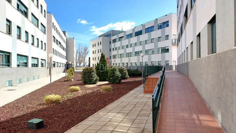 Foto 41c8fb79-4047-40da-80eb-69cc891d77c6. Pis a Universidad Albacete