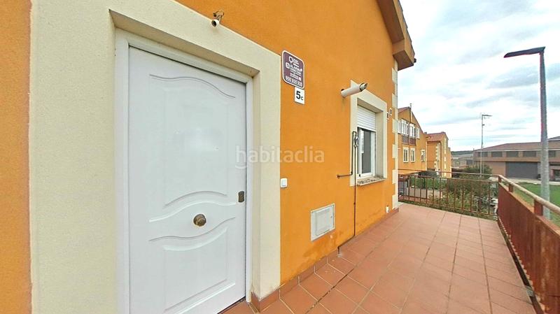 Foto c86035e7-c7fe-4c21-b1e7-2a1cfef45db8. Pis amb aparcament a Monfarracinos