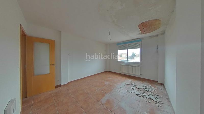 Foto 2de96299-36c3-42e5-bd62-2467830ef574. Piso en Monfarracinos