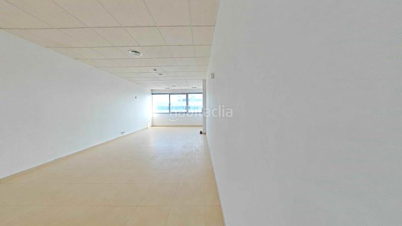 Foto 621cc6d5-c92b-4d25-b291-eb2358e6230c. Bureau dans San Jerónimo - La Bachillera Sevilla